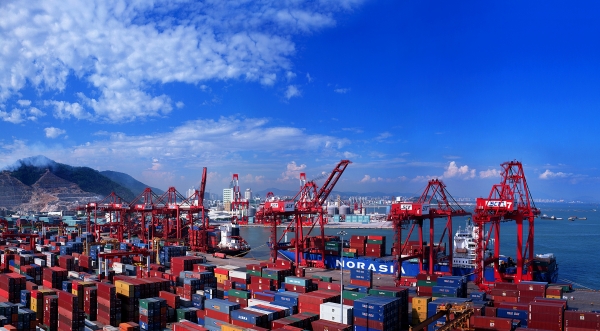 巨沃?jǐn)y手資深國(guó)際貿(mào)易公司陽(yáng)光東升，開(kāi)拓海外版圖